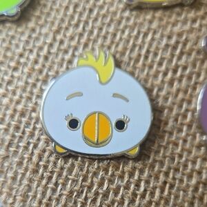 Disney Tsum Tsum pin of the Showgirl Bird from the Enchanted Enamel Pin -